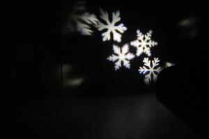 christmas-projector-snowflakes