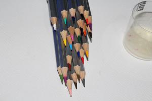 funlavie-matite-colori-brillanti-tratto-sottile